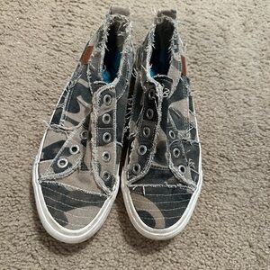 Stylish Camouflage Women’s Shoes